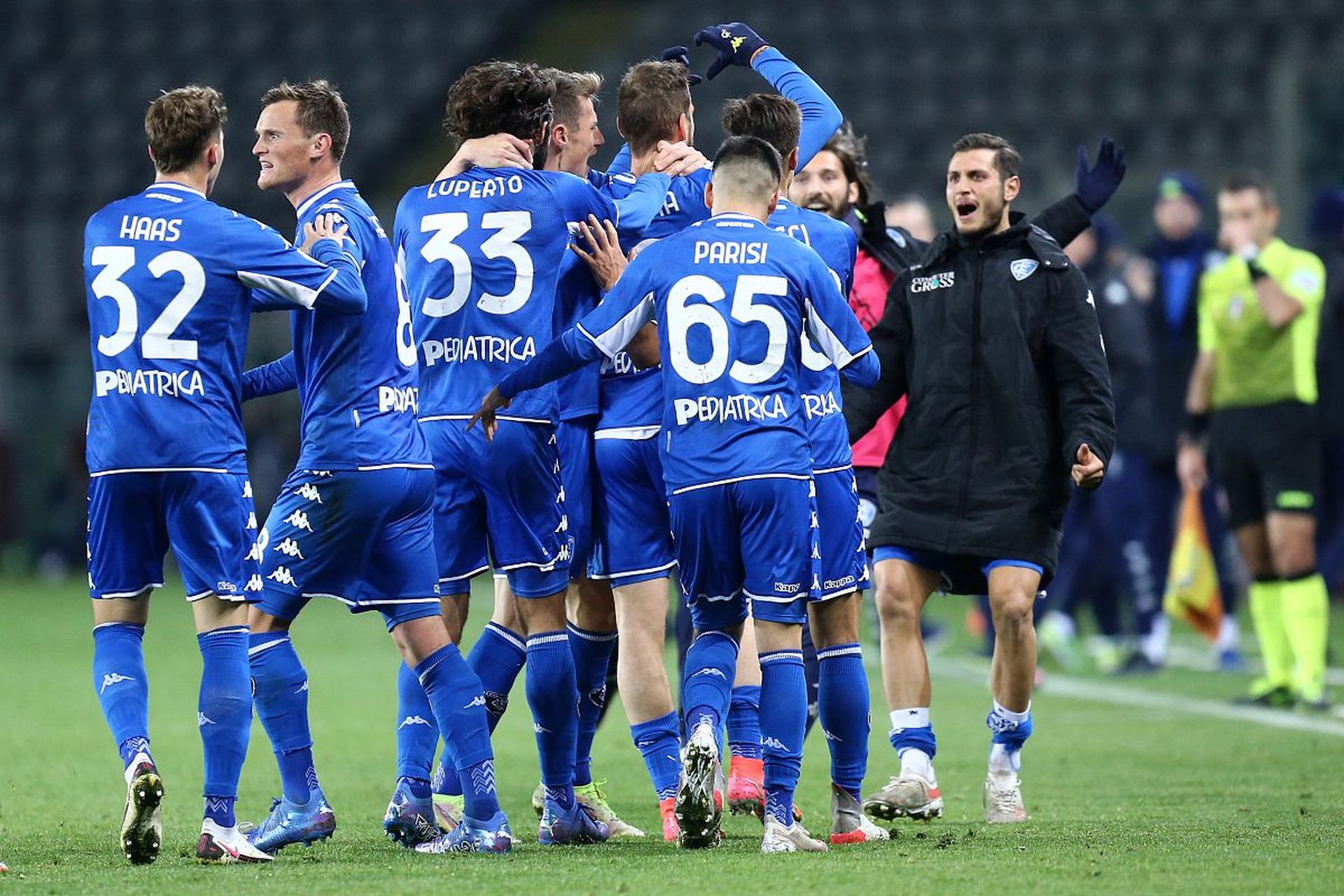 悬念和额外 悬念和额外